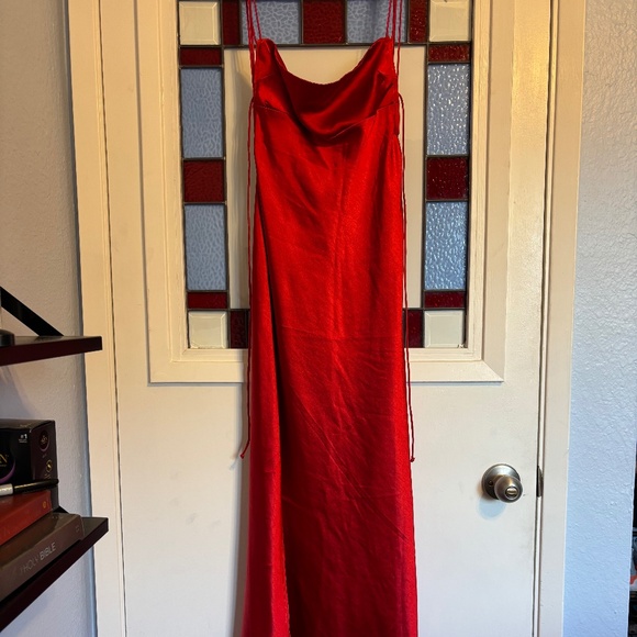 Red Open Back Satin Midi Dress - Picture 2 of 7